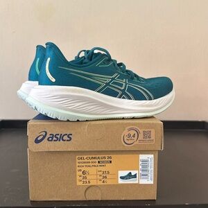 ASICS GEL CUMULUS 26 - NWT - size 6.5